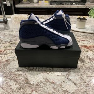 Air jordan 13 flint size 6.5 grade school